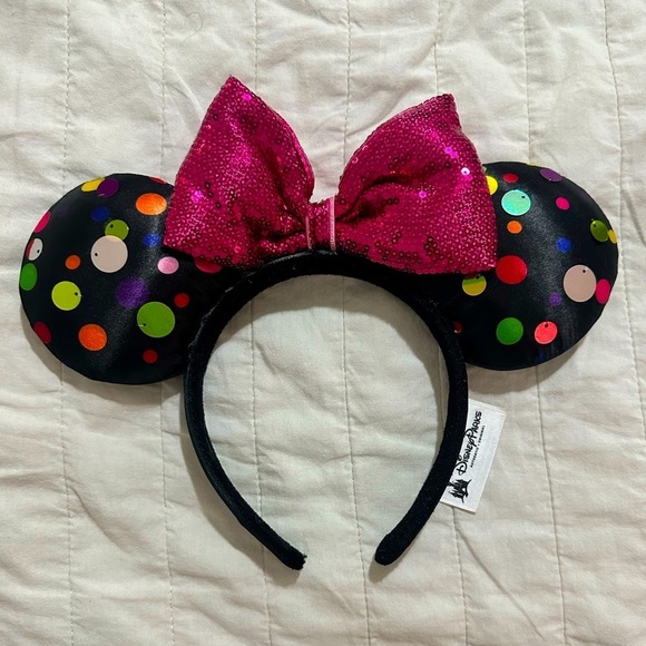 Disney Accessories - Disney Black and Green Polka Dot Ears Headband ORIGINAL PARKS